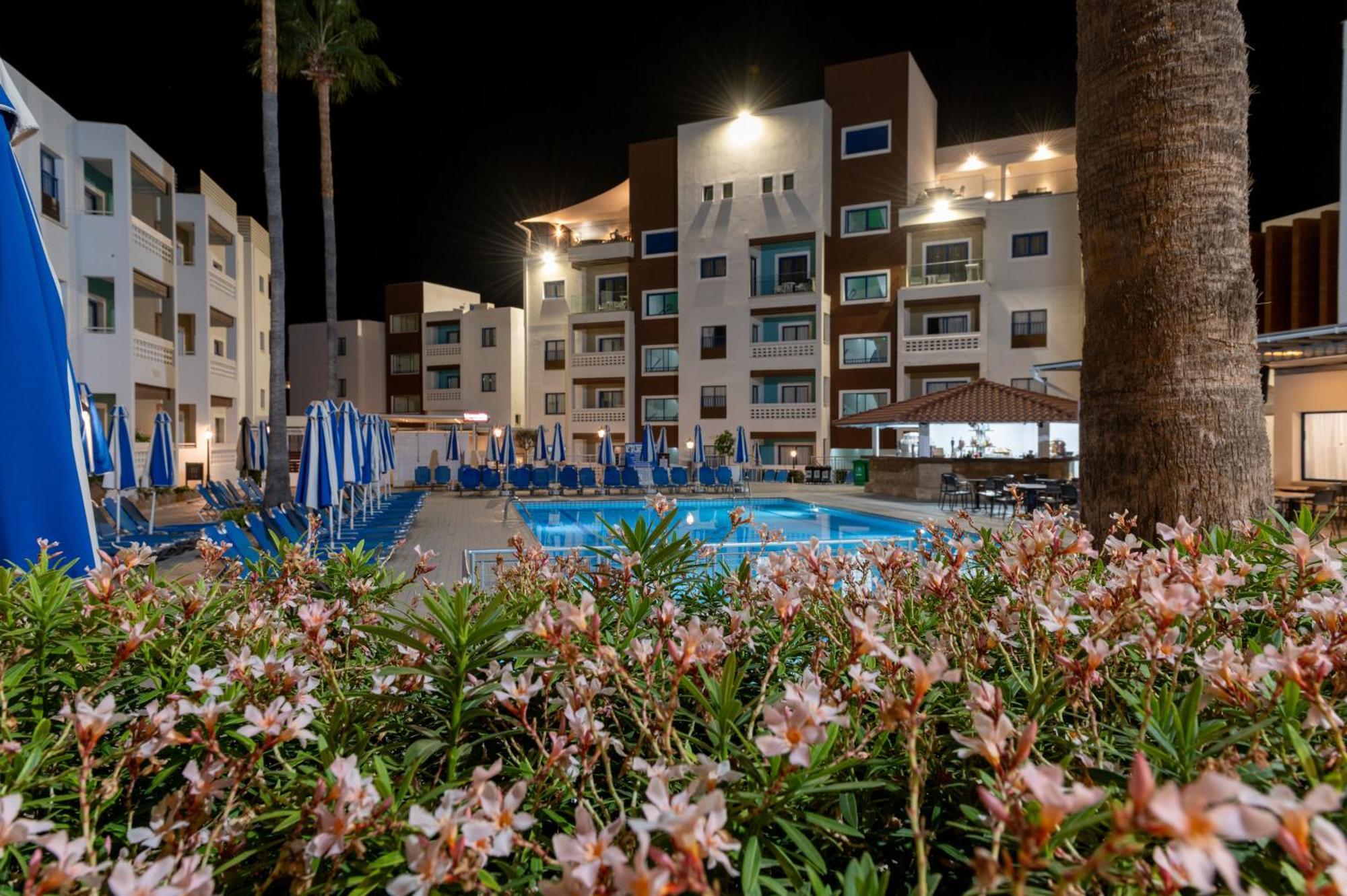 Kefalos Damon Hotel Apartments Pafos Dış mekan fotoğraf